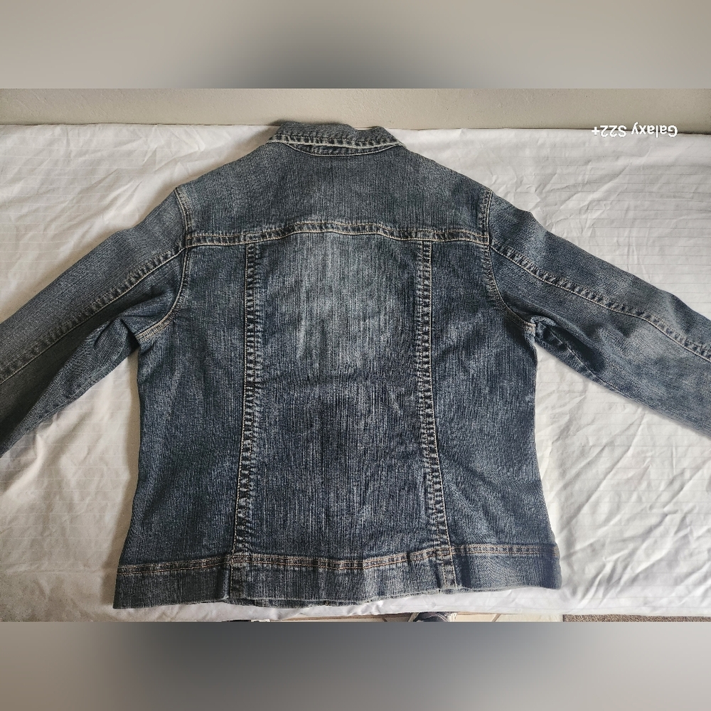 Chico's Blue Jean Jacket Classic Trucker Style - Picture 5 of 12